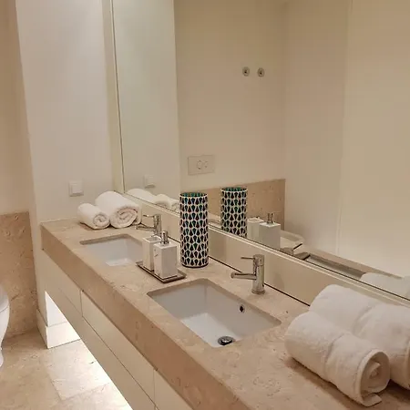 Appartement Finestay Santana *